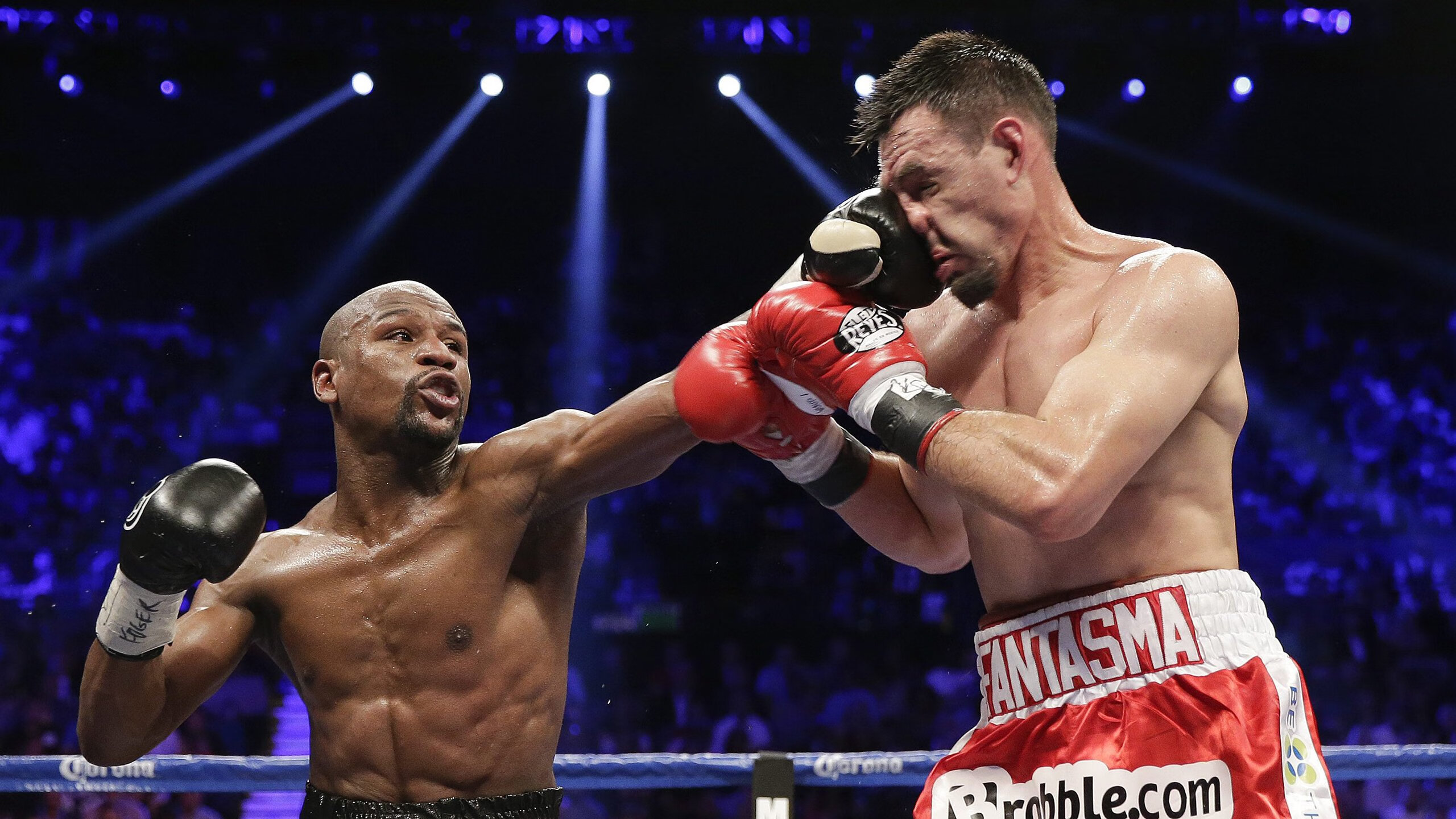 短道速滑新秀选拔赛 不少小将弯道超车天赋尽显